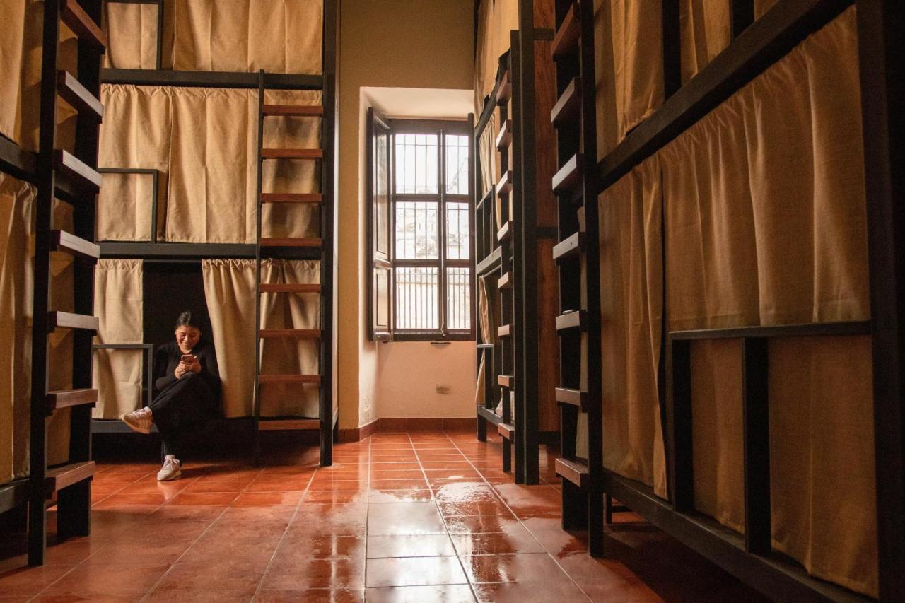 Flore Hostel 危地马拉安地瓜 外观 照片