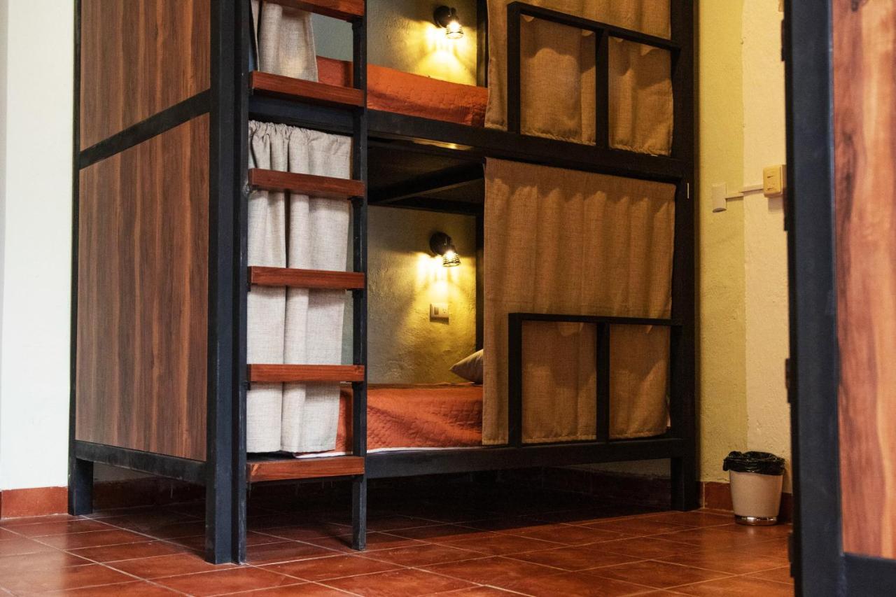 Flore Hostel 危地马拉安地瓜 外观 照片